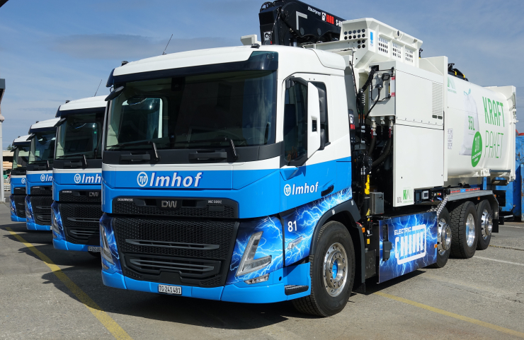 Übergabe von 4 neuen E-LKWs an die TIT Imhof AG