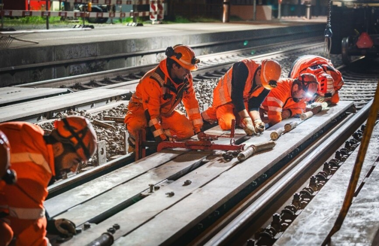 Kleinhilfsbrücken zur Sicherung der SBB- Doppelspurlinie